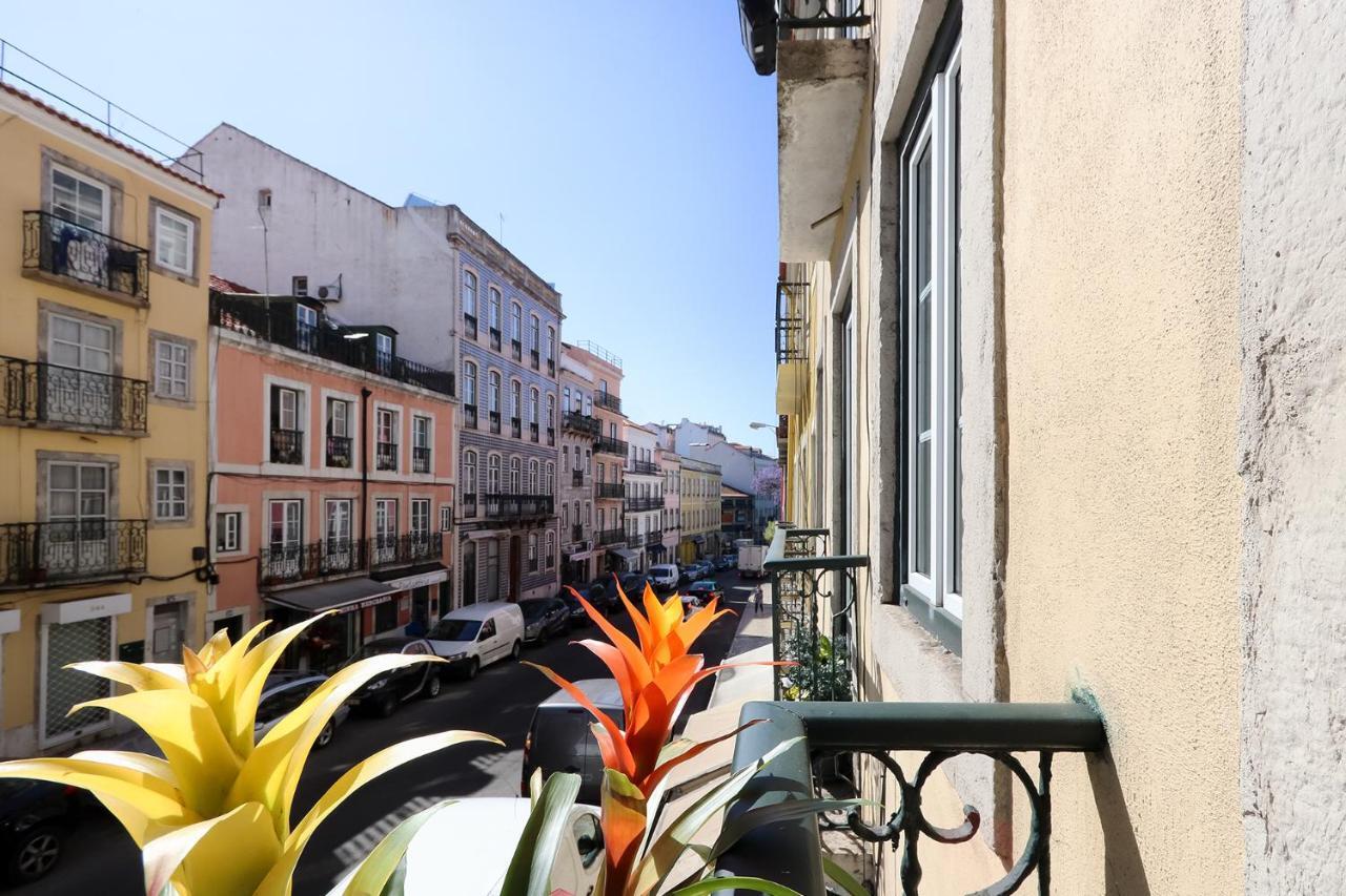Charming And Stylish Downtown Apt In XIX Century Building Lisboa Eksteriør bilde