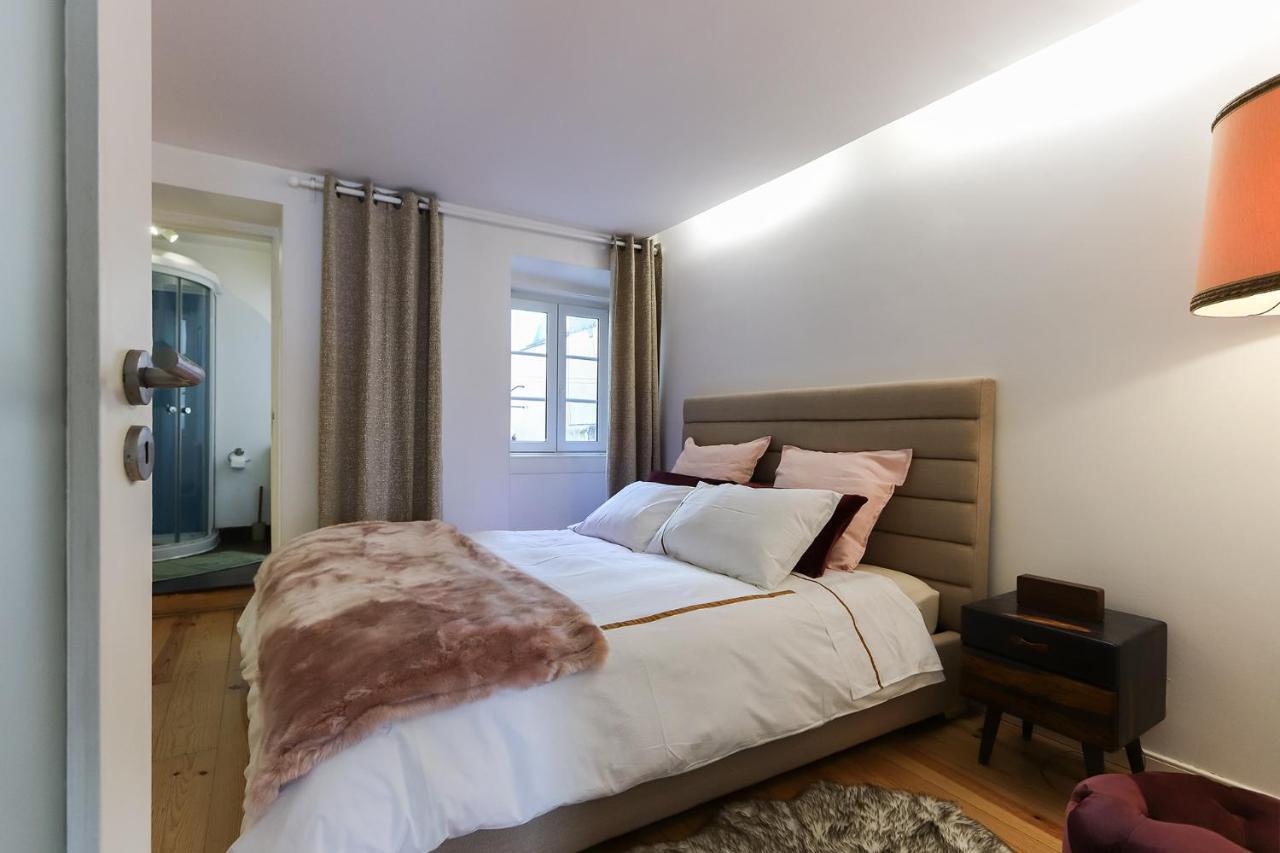 Charming And Stylish Downtown Apt In XIX Century Building Lisboa Eksteriør bilde